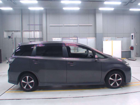 2014 Toyota Wish ZGE20W[2]