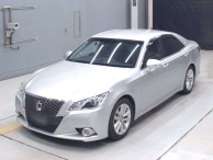 2015 Toyota Crown