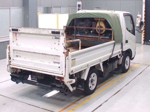 2005 Toyota Dyna Truck KDY220[1]