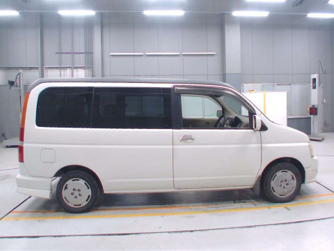 2001 Honda Step WGN RF3[2]