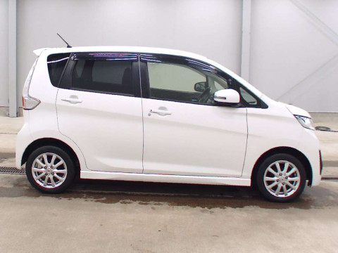 2013 Mitsubishi ek Custom B11W[2]