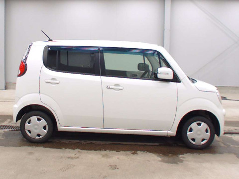 2012 Nissan Moco MG33S[2]