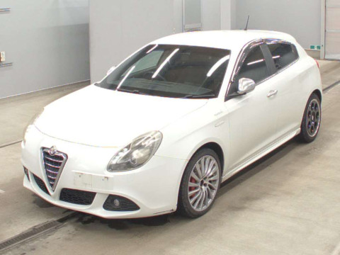 2014 Alfa Romeo Giulietta 940141[0]