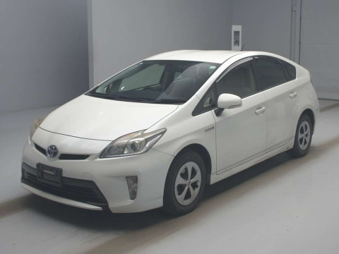 2015 Toyota Prius ZVW30[0]