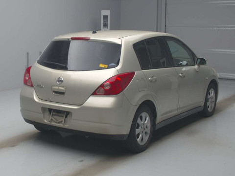 2006 Nissan Tiida C11[1]