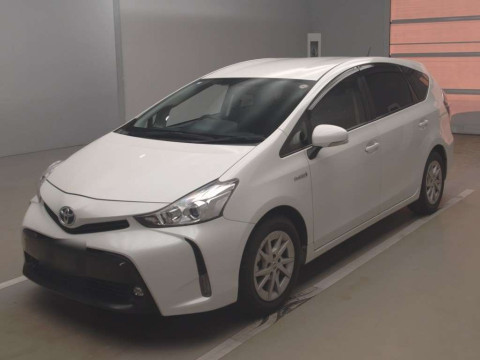 2015 Toyota Prius alpha ZVW41W[0]