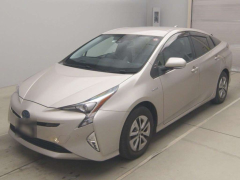 2016 Toyota Prius ZVW55[0]