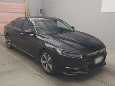 2020 Honda Accord CV3[2]