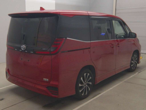 2022 Toyota Noah ZWR90W[1]