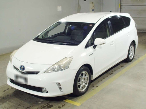 2012 Toyota Prius alpha ZVW41W[0]