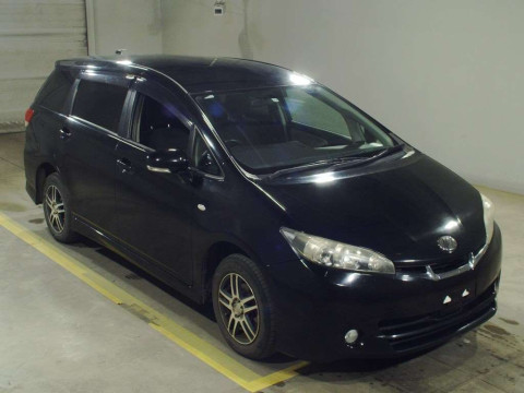 2011 Toyota Wish ZGE25W[2]