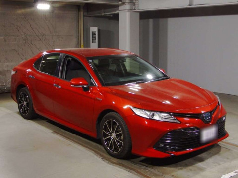 2017 Toyota Camry AXVH70[2]