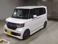 2019 Honda N-BOX CUSTOM