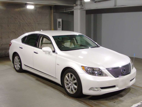 2008 Lexus LS USF40[2]