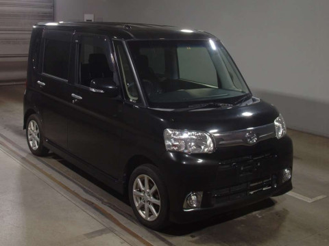 2013 Daihatsu Tanto L375S[2]