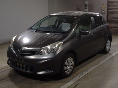 2014 Toyota Vitz KSP130[0]