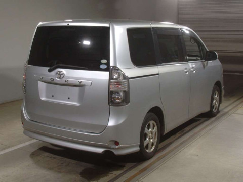 2008 Toyota Voxy ZRR70G[1]