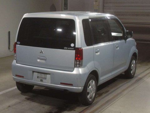 2002 Mitsubishi eK Wagon H81W[1]