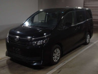 2016 Toyota Voxy