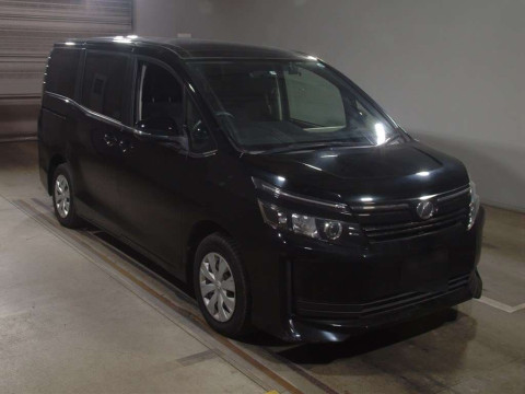 2016 Toyota Voxy ZRR80G[2]