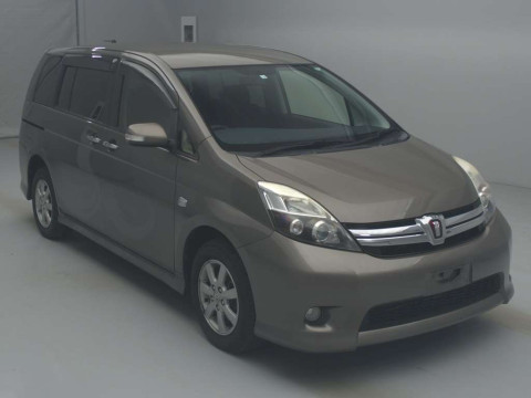 2012 Toyota Isis ZGM15W[2]