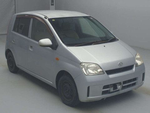 2004 Daihatsu Mira L250S[2]