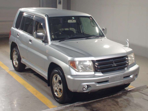 2006 Mitsubishi Pajero iO H76W[2]