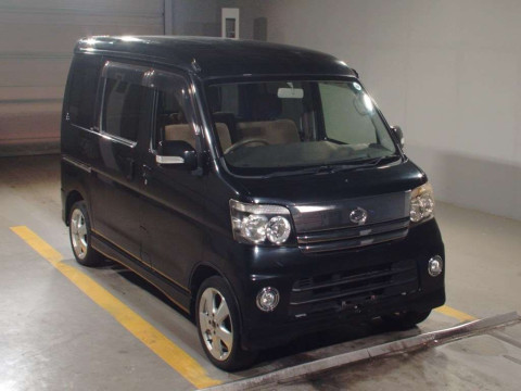 2015 Daihatsu Atrai Wagon S331G[2]