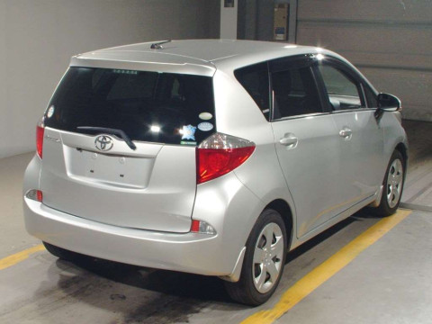 2011 Toyota Ractis NCP120[1]