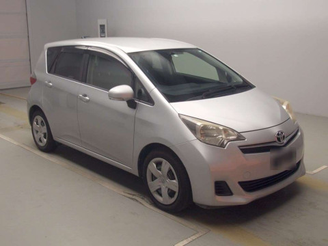 2012 Toyota Ractis NCP120[2]