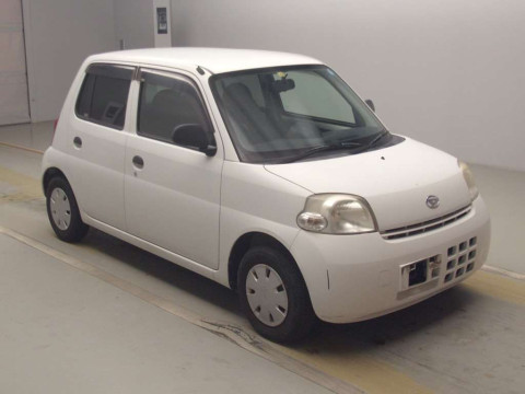 2009 Daihatsu Esse L235S[2]