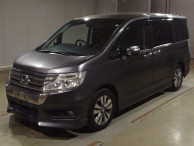 2013 Honda Step WGN Spada