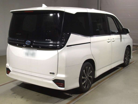 2024 Toyota Voxy ZWR90W[1]