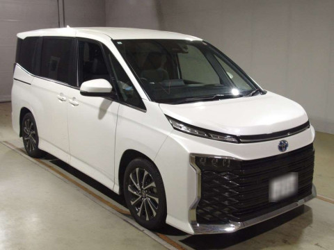 2024 Toyota Voxy ZWR90W[2]