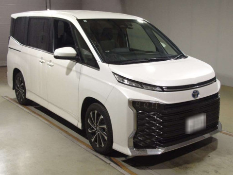 2024 Toyota Voxy ZWR90W[2]