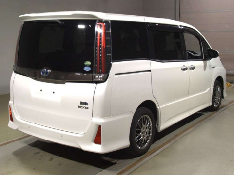 2020 Toyota Noah ZWR80W[1]