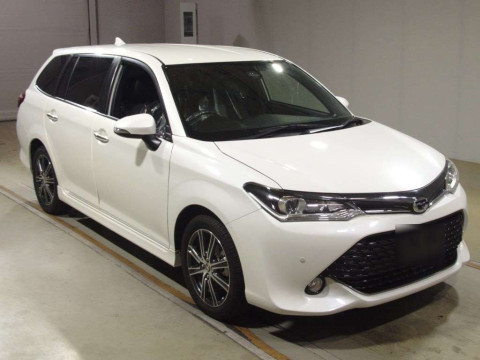 2017 Toyota Corolla Fielder NRE161G[2]