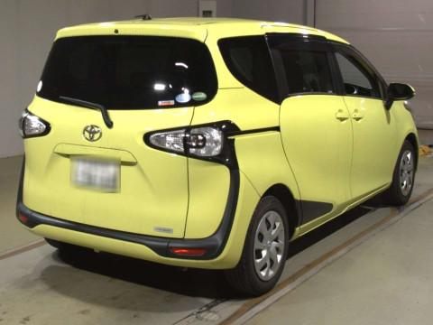 2016 Toyota Sienta NSP170G[1]