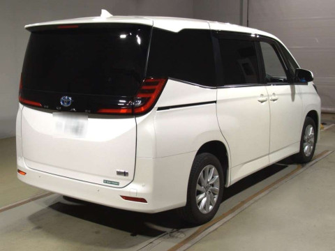 2023 Toyota Noah ZWR95W[1]