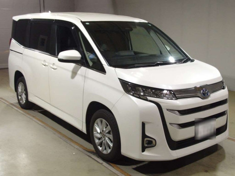 2023 Toyota Noah ZWR95W[2]