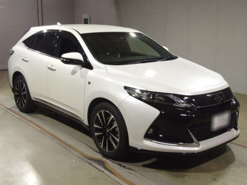 2019 Toyota Harrier ZSU60W[2]