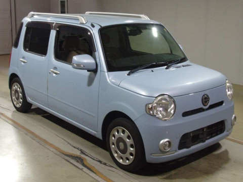 2010 Daihatsu Mira Cocoa L675S[2]