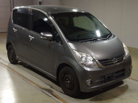 2010 Daihatsu Move L175S[2]