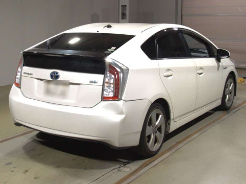 2012 Toyota Prius ZVW30[1]