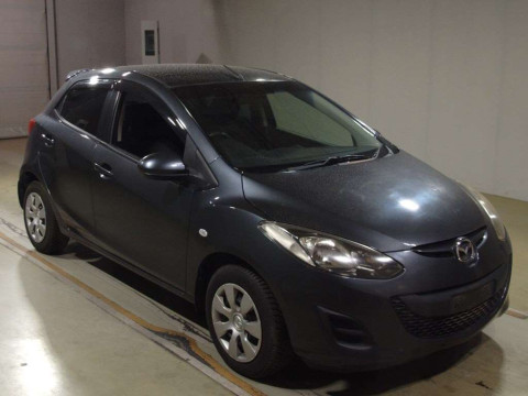 2011 Mazda Demio DE3FS[2]