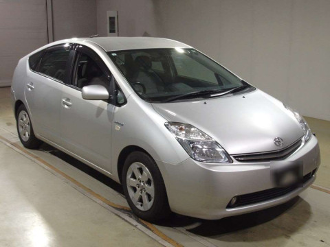 2009 Toyota Prius NHW20[2]