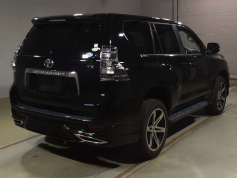 2010 Toyota Land Cruiser Prado TRJ150W[1]