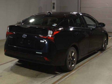 2019 Toyota Prius ZVW51[1]