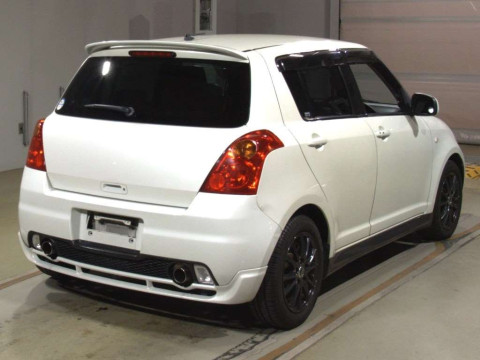 2005 Suzuki Swift ZC31S[1]