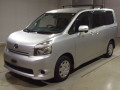 2008 Toyota Voxy